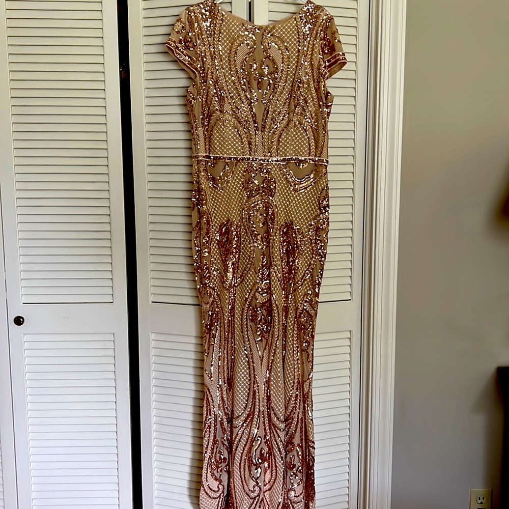 Formal rose gold/champagne gown